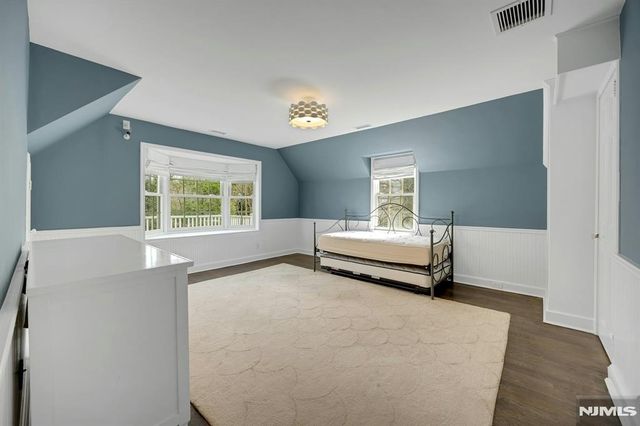 170 Hillside Avenue, Englewood, NJ 07631