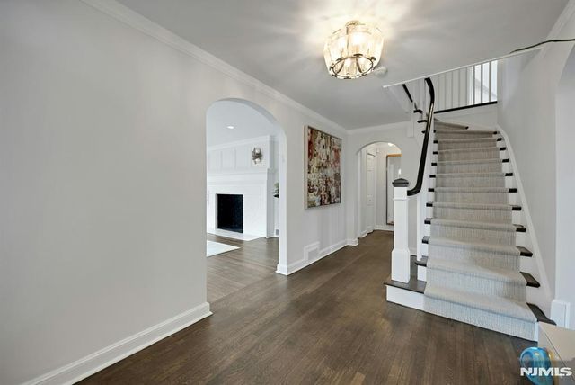 170 Hillside Avenue, Englewood, NJ 07631