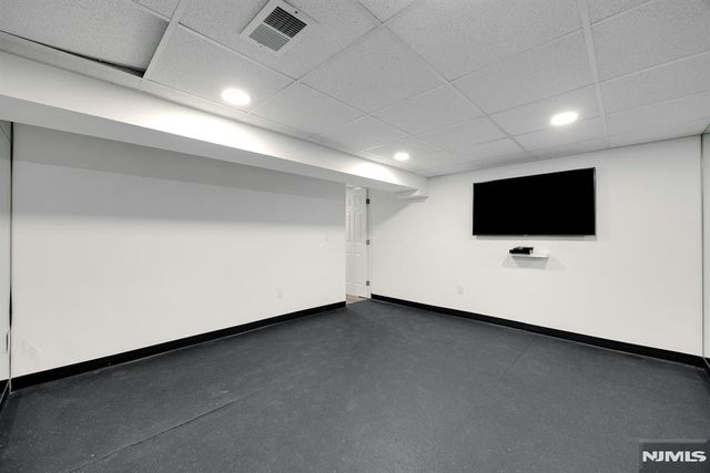 170 Hillside Avenue, Englewood, NJ 07631