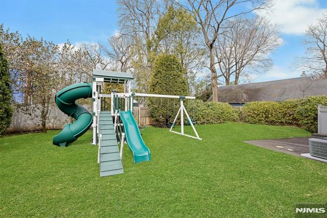 170 Hillside Avenue, Englewood, NJ 07631