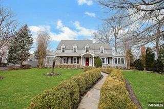 170 Hillside Avenue, Englewood, NJ 07631