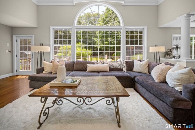 12 Settlers Trail, Darien, CT 06820