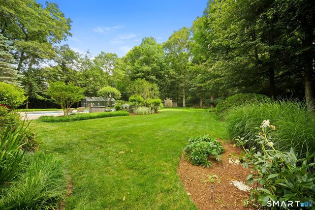12 Settlers Trail, Darien, CT 06820