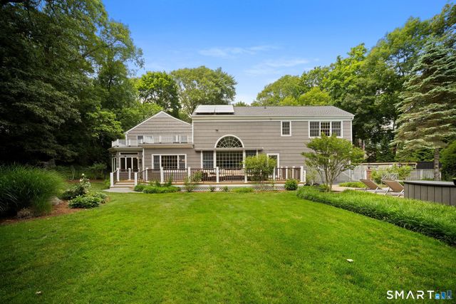 12 Settlers Trail, Darien, CT 06820