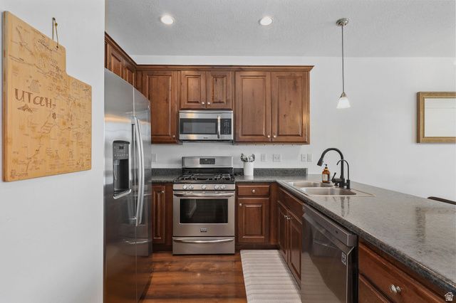 1286 W 210 N, Provo, UT 84601