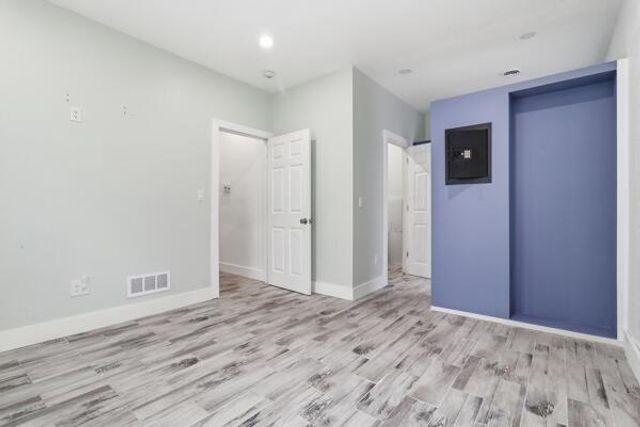 3719 E Barnard AVENUE, Cudahy, WI 53110