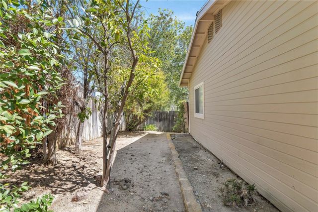 159 Heavenly Valley Road, Newbury Park, CA 91320