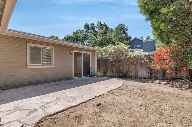 159 Heavenly Valley Road, Newbury Park, CA 91320