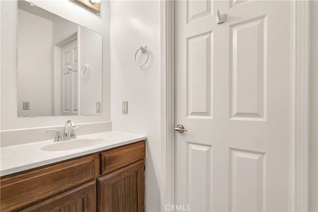 159 Heavenly Valley Road, Newbury Park, CA 91320
