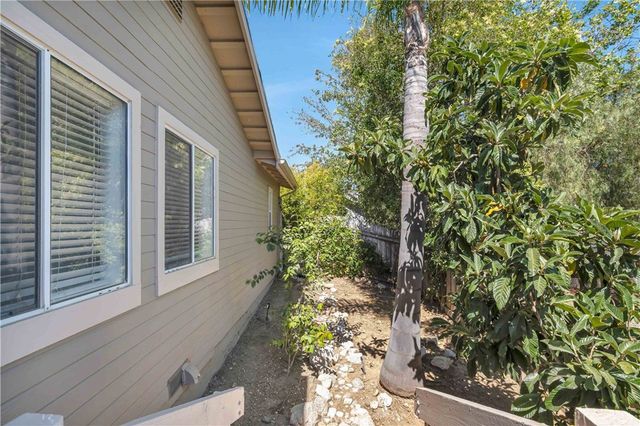 159 Heavenly Valley Road, Newbury Park, CA 91320
