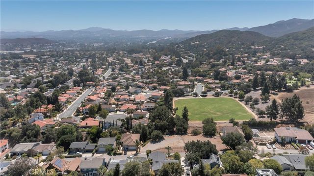 159 Heavenly Valley Road, Newbury Park, CA 91320