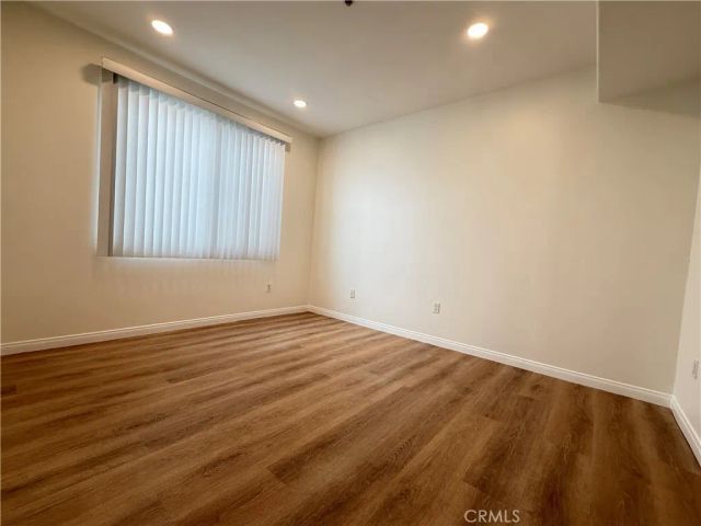 300 E Providencia 111, Burbank, CA 91502