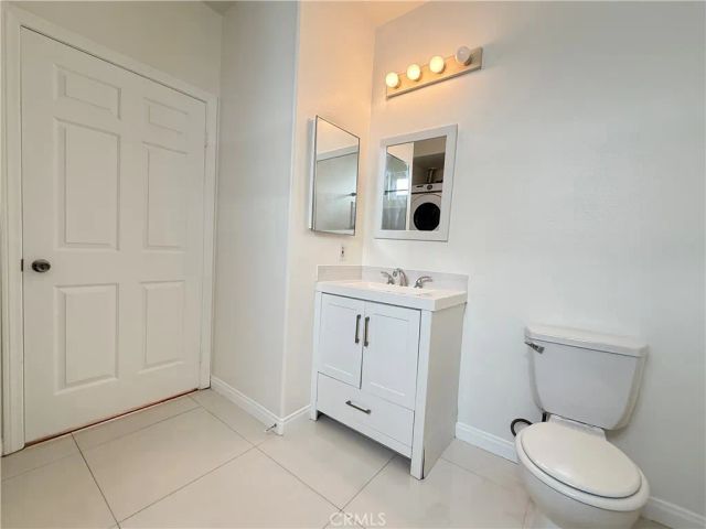 300 E Providencia 111, Burbank, CA 91502