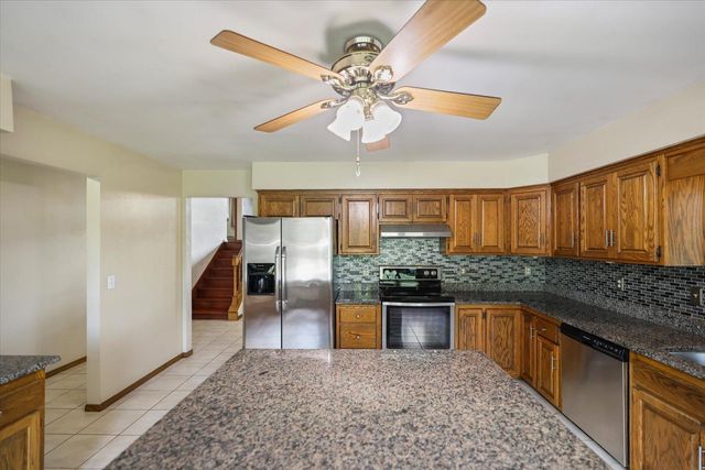 8300 Dupont Avenue N, Brooklyn Park, MN 55444