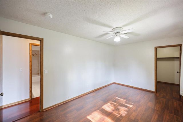 8300 Dupont Avenue N, Brooklyn Park, MN 55444