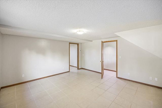 8300 Dupont Avenue N, Brooklyn Park, MN 55444