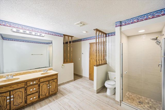 8300 Dupont Avenue N, Brooklyn Park, MN 55444