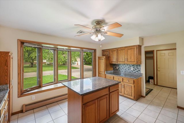 8300 Dupont Avenue N, Brooklyn Park, MN 55444
