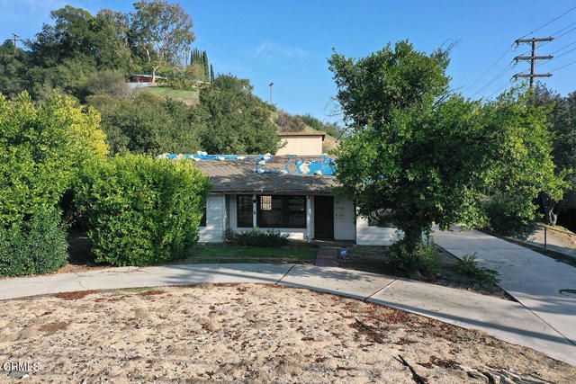 3908 Park Place, La Crescenta, CA 91214