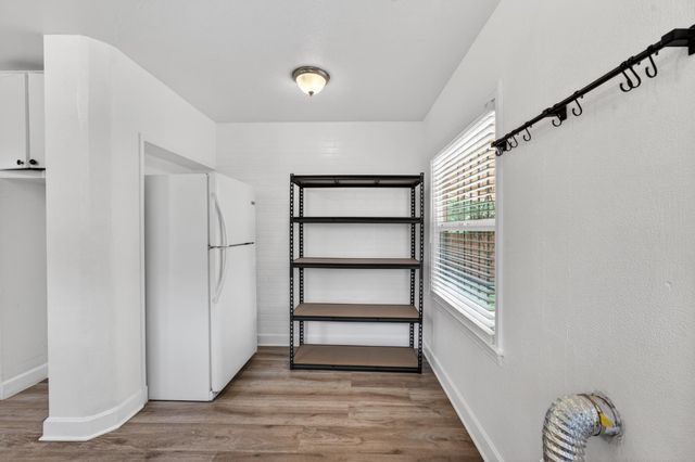 3244 16th ave, Sacramento, CA 95820