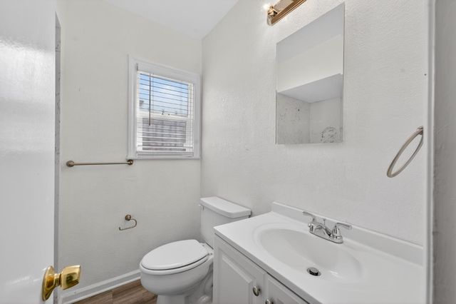 3244 16th ave, Sacramento, CA 95820