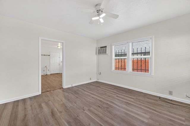 3244 16th ave, Sacramento, CA 95820