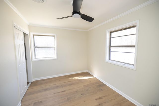 10940 Black Oak Dr, Baton Rouge, LA 70815