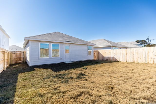 1515 Neria Loop, San Antonio, TX 78224