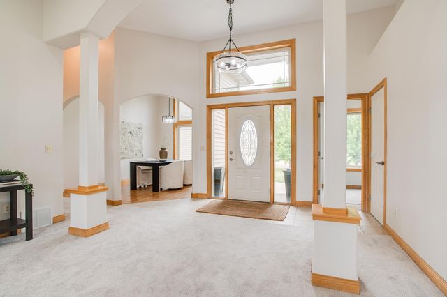 718 N Sedona Drive, West Fargo, ND 58078