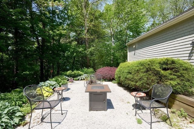 10 Windemere Way, Bridgewater, MA 02324