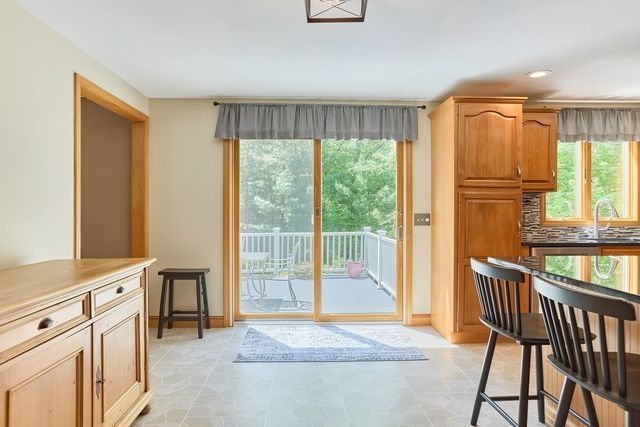 10 Windemere Way, Bridgewater, MA 02324