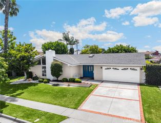 208 Somerset Drive, Placentia, CA 92870