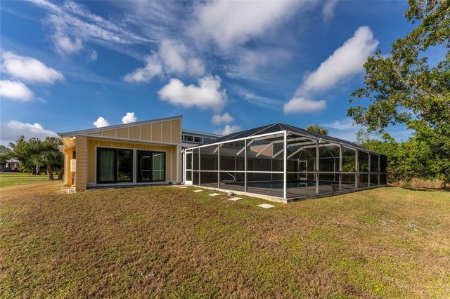 504 MCGREGOR STREET, Punta Gorda, FL 33950