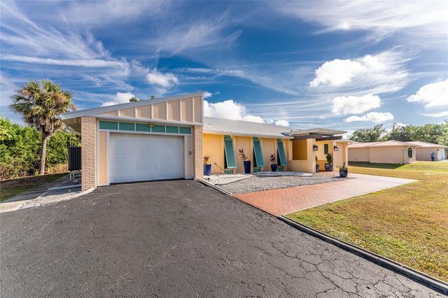 504 MCGREGOR STREET, Punta Gorda, FL 33950