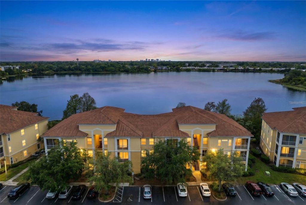 1440 LAKE SHADOW CIRCLE 8305, Maitland, FL 32751
