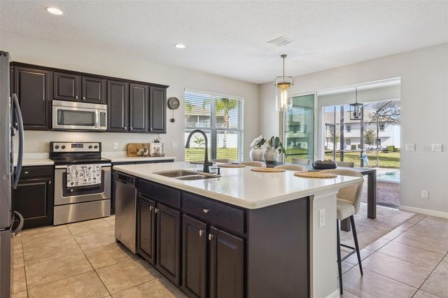 1327 YORKSHIRE COURT, Davenport, FL 33896