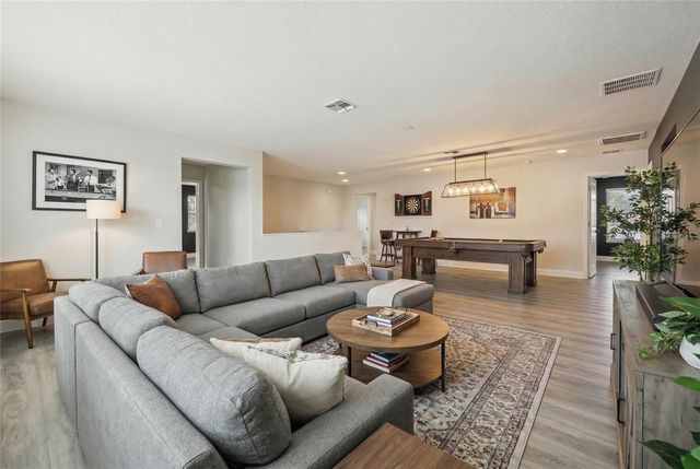 1327 YORKSHIRE COURT, Davenport, FL 33896