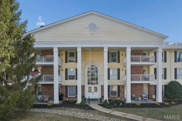 1530 Bedford Forge Court 3, Chesterfield, MO 63017