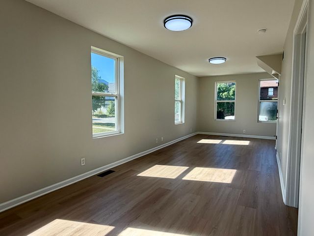 215 E 10th Street, Michigan City, IN 46360