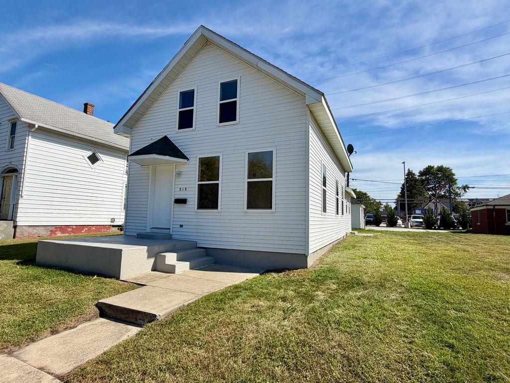 215 E 10th Street, Michigan City, IN 46360