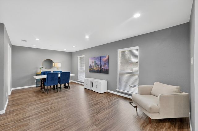 1915 Glenrose Lane, Carrollton, TX 75007