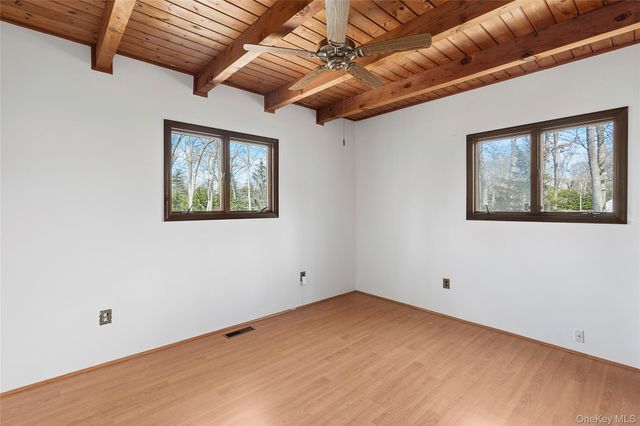 600 Highwood Road, Southold, NY 11971