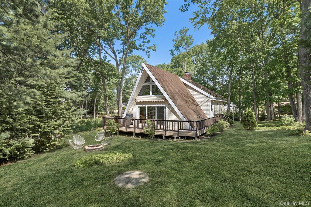 600 Highwood Road, Southold, NY 11971