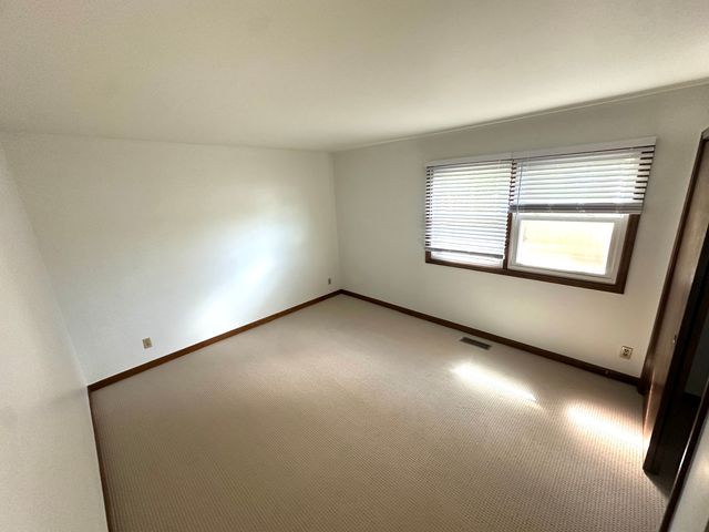 1246 California Avenue 46, Aurora, IL 60506