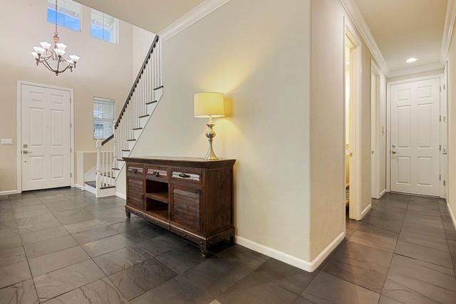 3000 Queens Gate Ct, Modesto, CA 95355