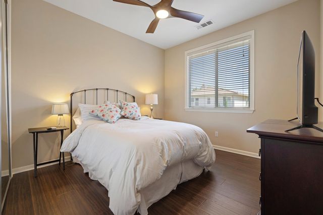 3000 Queens Gate Ct, Modesto, CA 95355