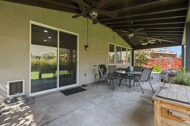 3000 Queens Gate Ct, Modesto, CA 95355