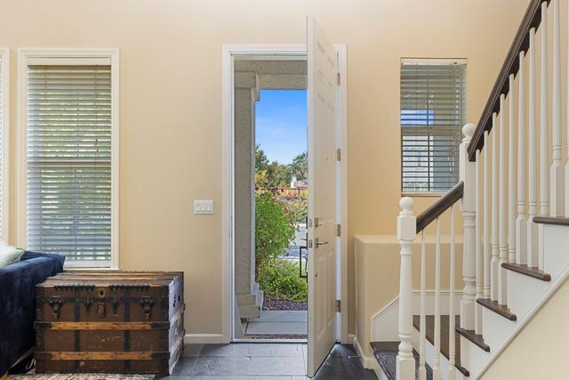 3000 Queens Gate Ct, Modesto, CA 95355