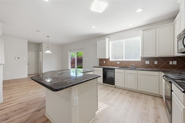 2929 Wispy Trail, Fort Worth, TX 76108