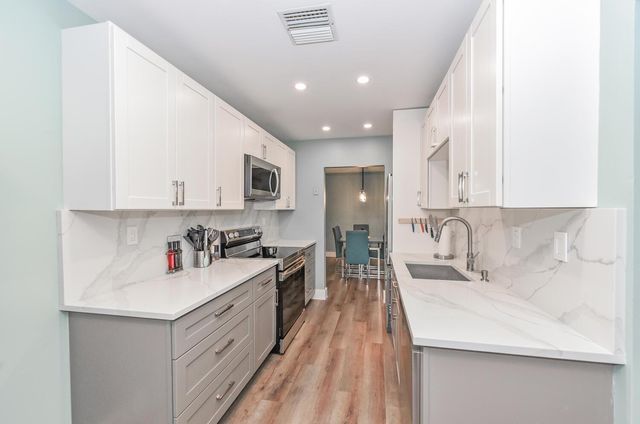 1763 S Dovetail Drive, Fort Pierce, FL 34982